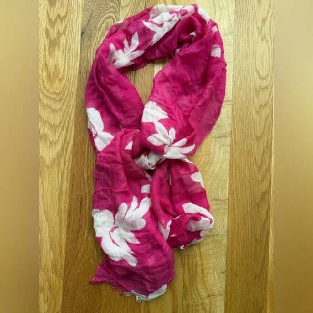 Tommy Bahama Flower Burst Wrap/scarf modal and cashmere/wool